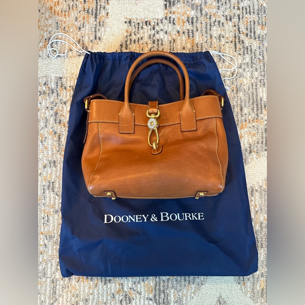 NWOT Dooney & Bourke Amelie Tote